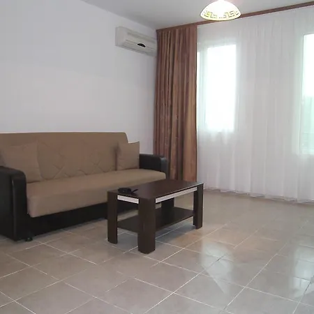 Apartman Nicol In Hermes Complex